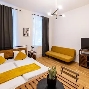 https://cozy-apartment-in-the-center.vienna-besthotels.com